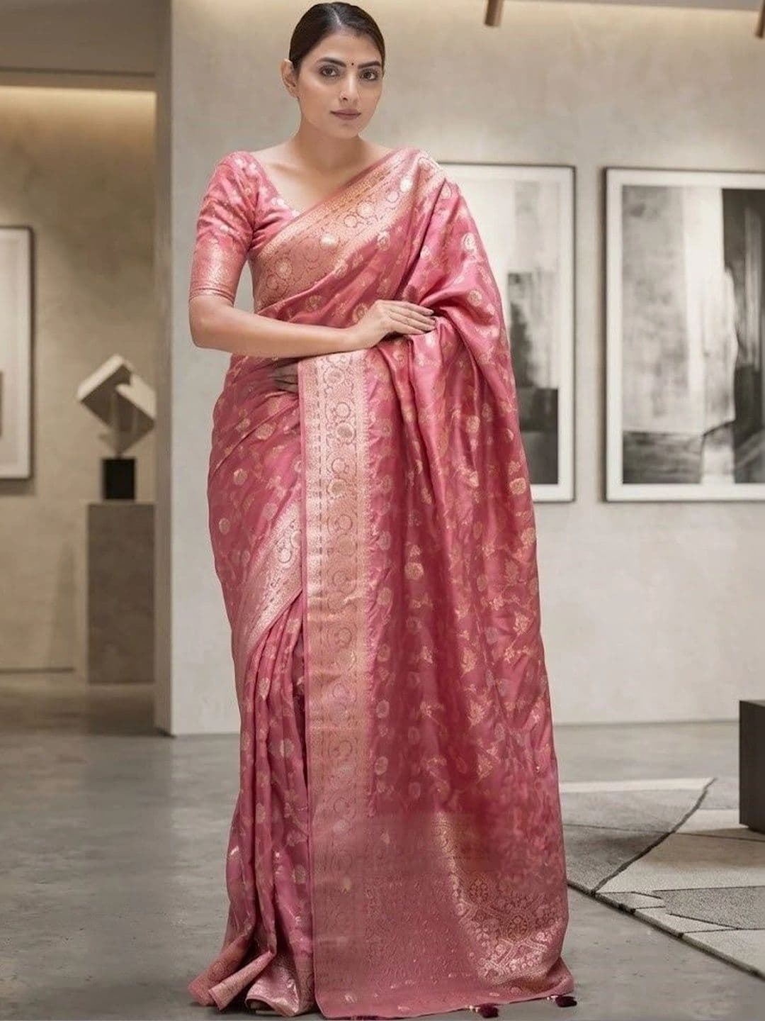 THE AQUARIUS Woven Design Zari Art Silk Banarasi Saree - view 1