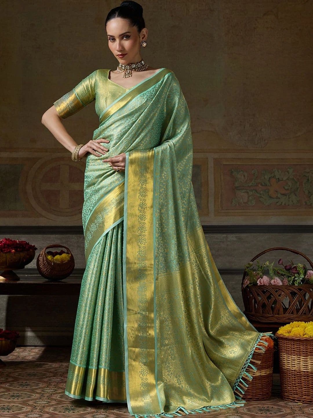 Sutriti Woven Design Silk Blend Designer Banarasi Saree - view 1
