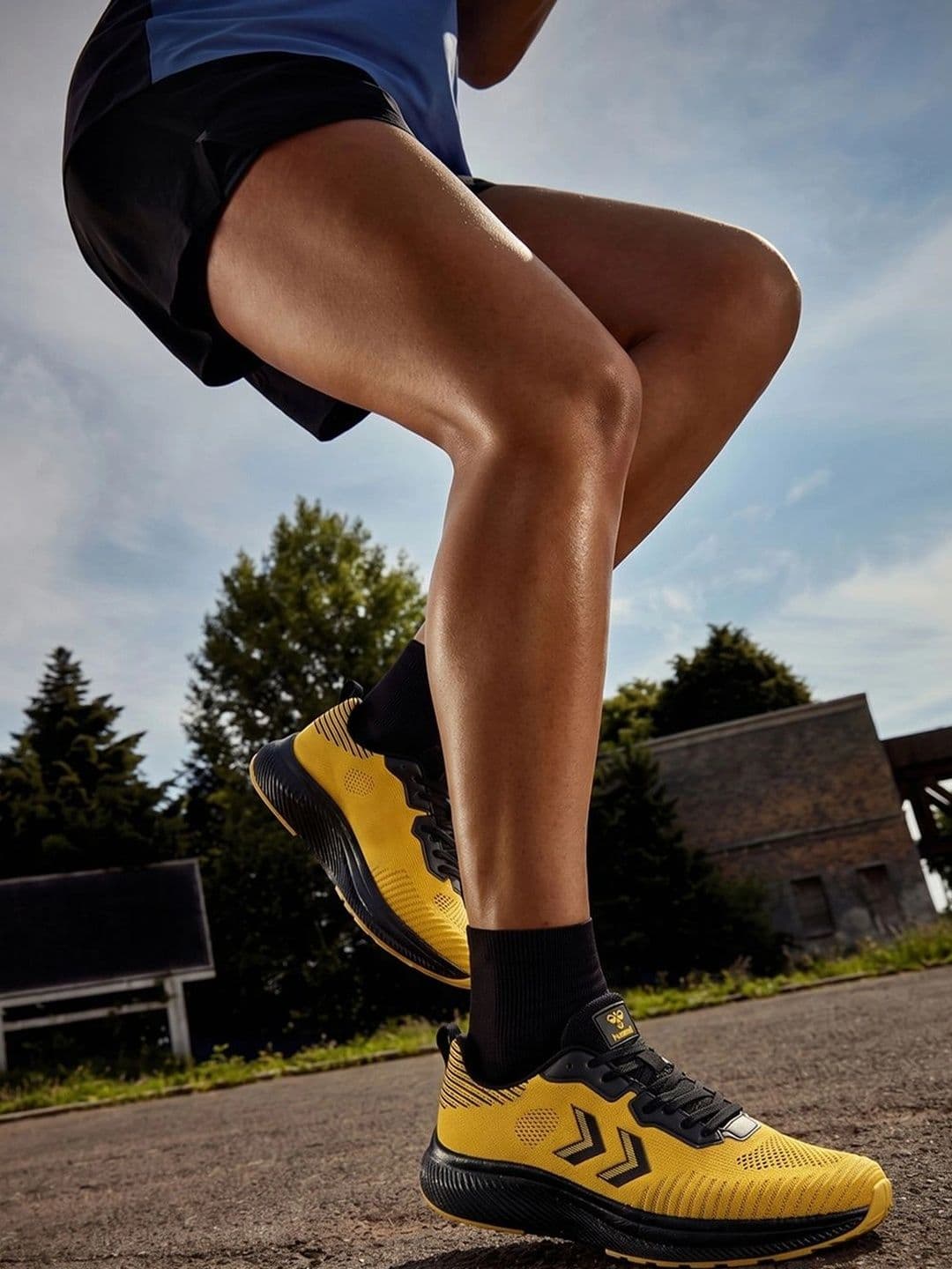 hummel Novare Men Gym & Training Sports Shoes - view 1