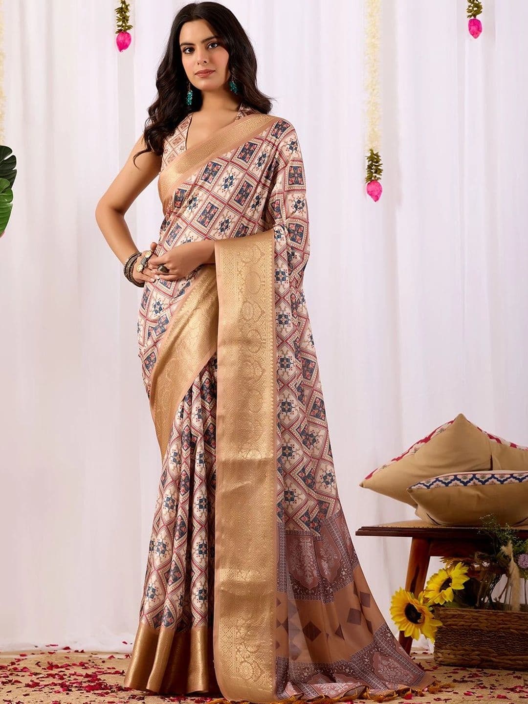 Moda Rapido Woven Design Zari Silk Blend Designer Saree - view 1