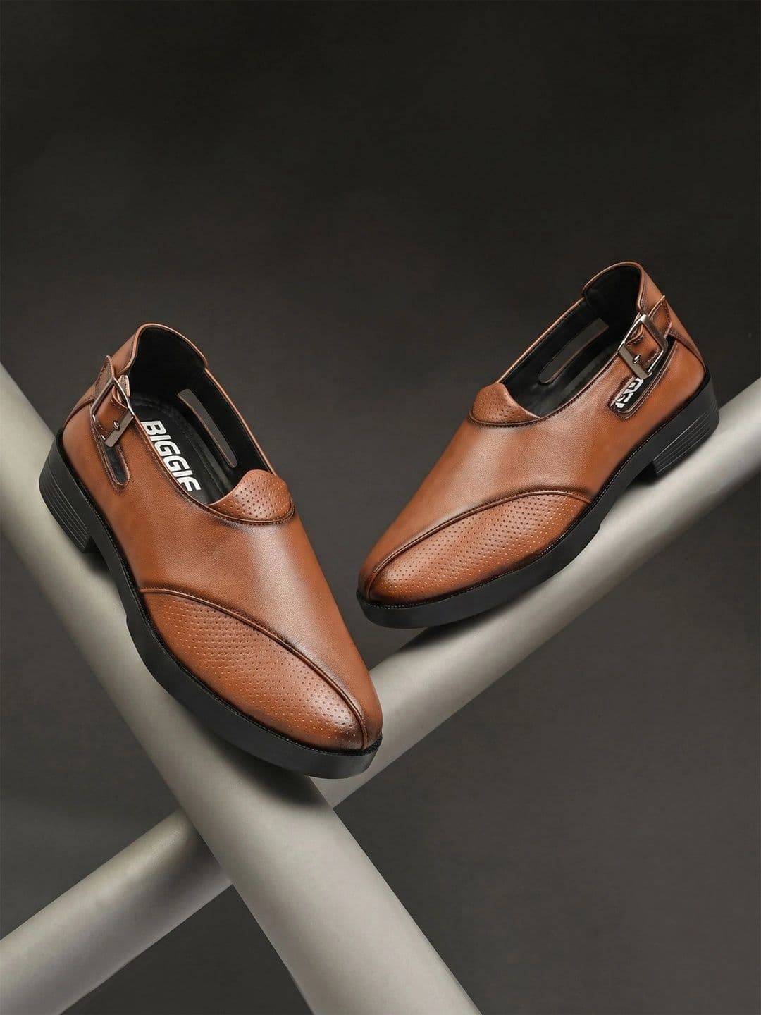 BIGGIE Men Shoe-Style Sandals - view 1