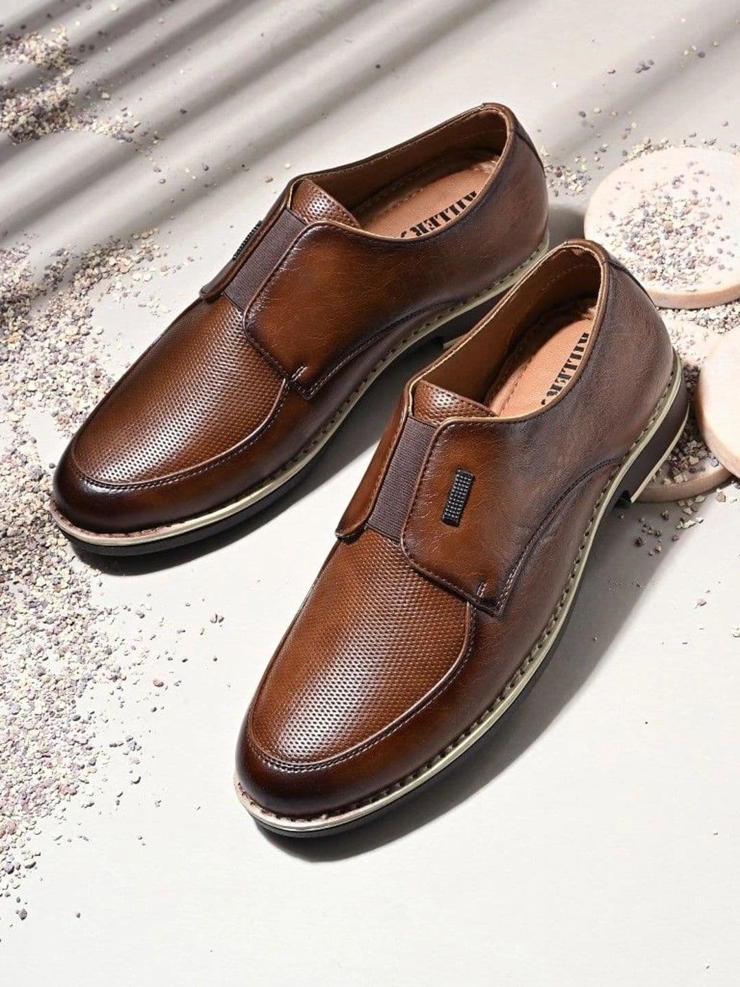 Killer Men Round-Toe Formal Shoes - view 1