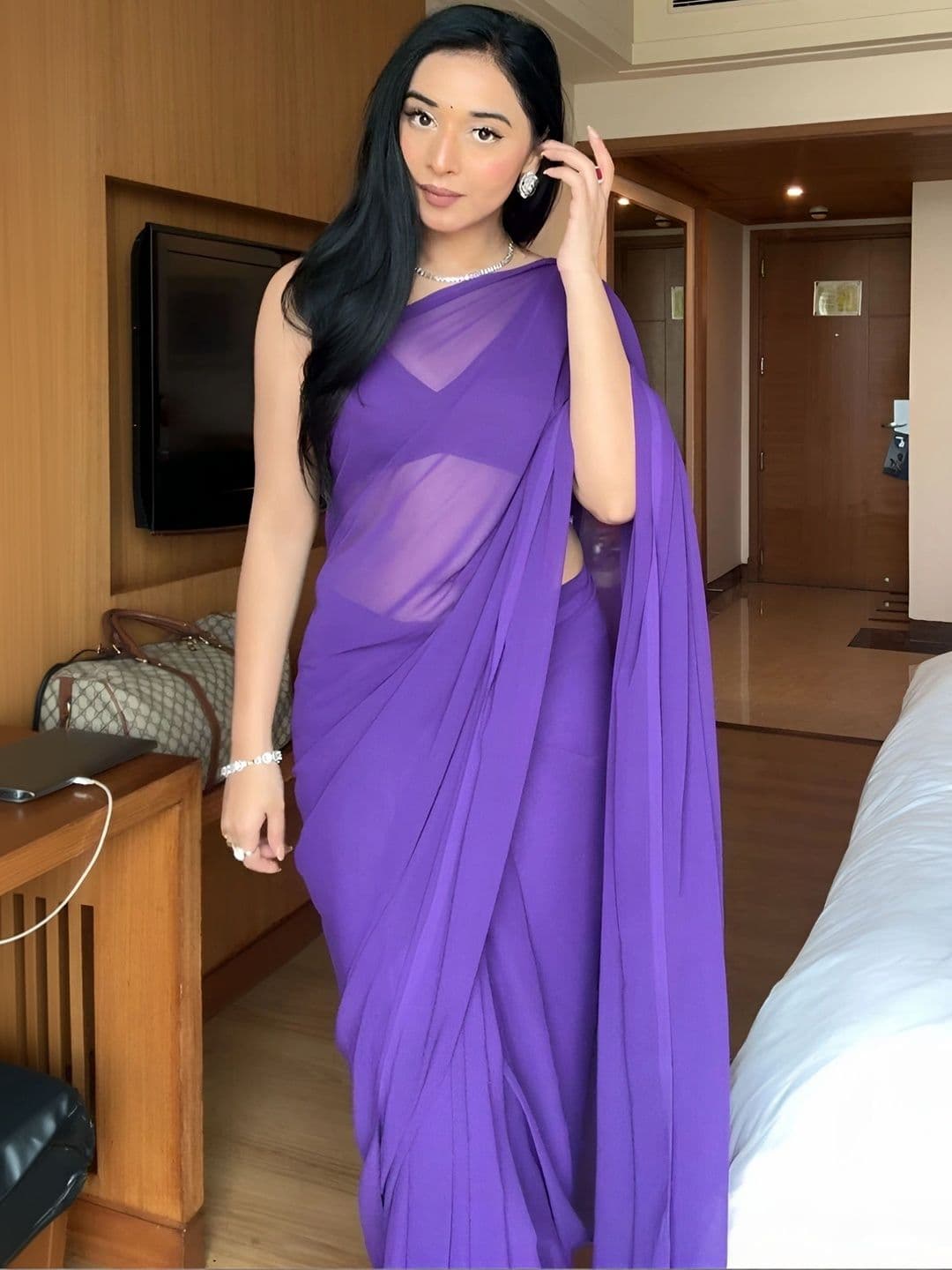 Sangria Poly Georgette Designer Maheshwari Saree - view 1