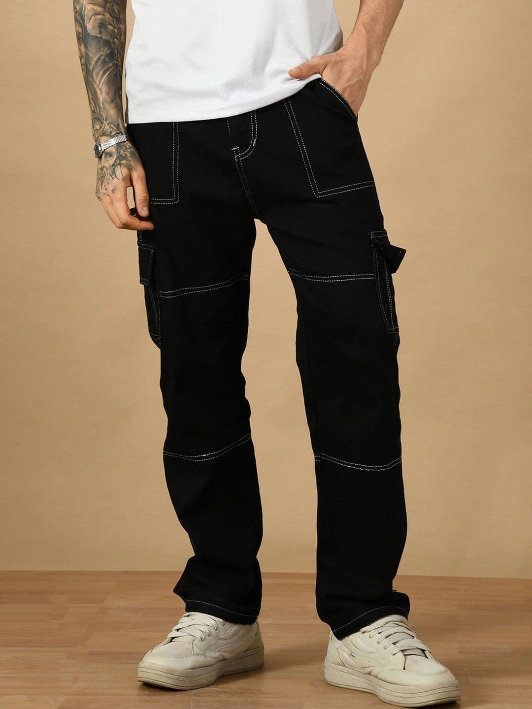 Metronaut Men Classic Relaxed Fit Mid-Rise Stretchable Jeans - view 1