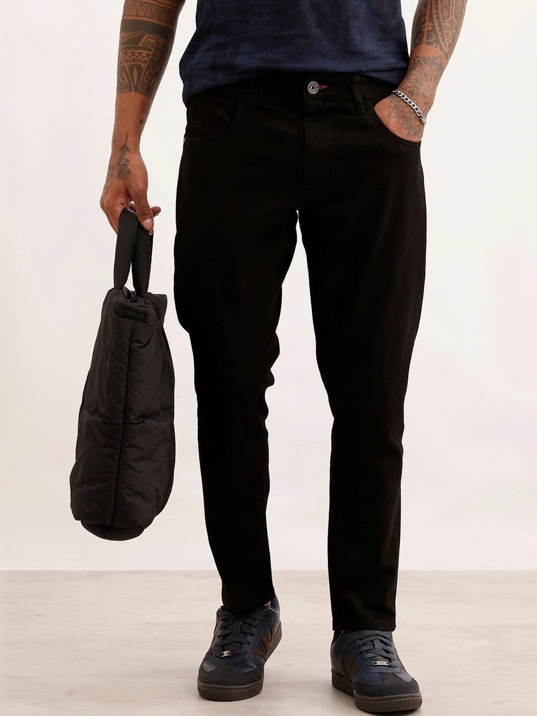 WROGN Men Slim Fit Mid-Rise Stretchable Jeans - view 1