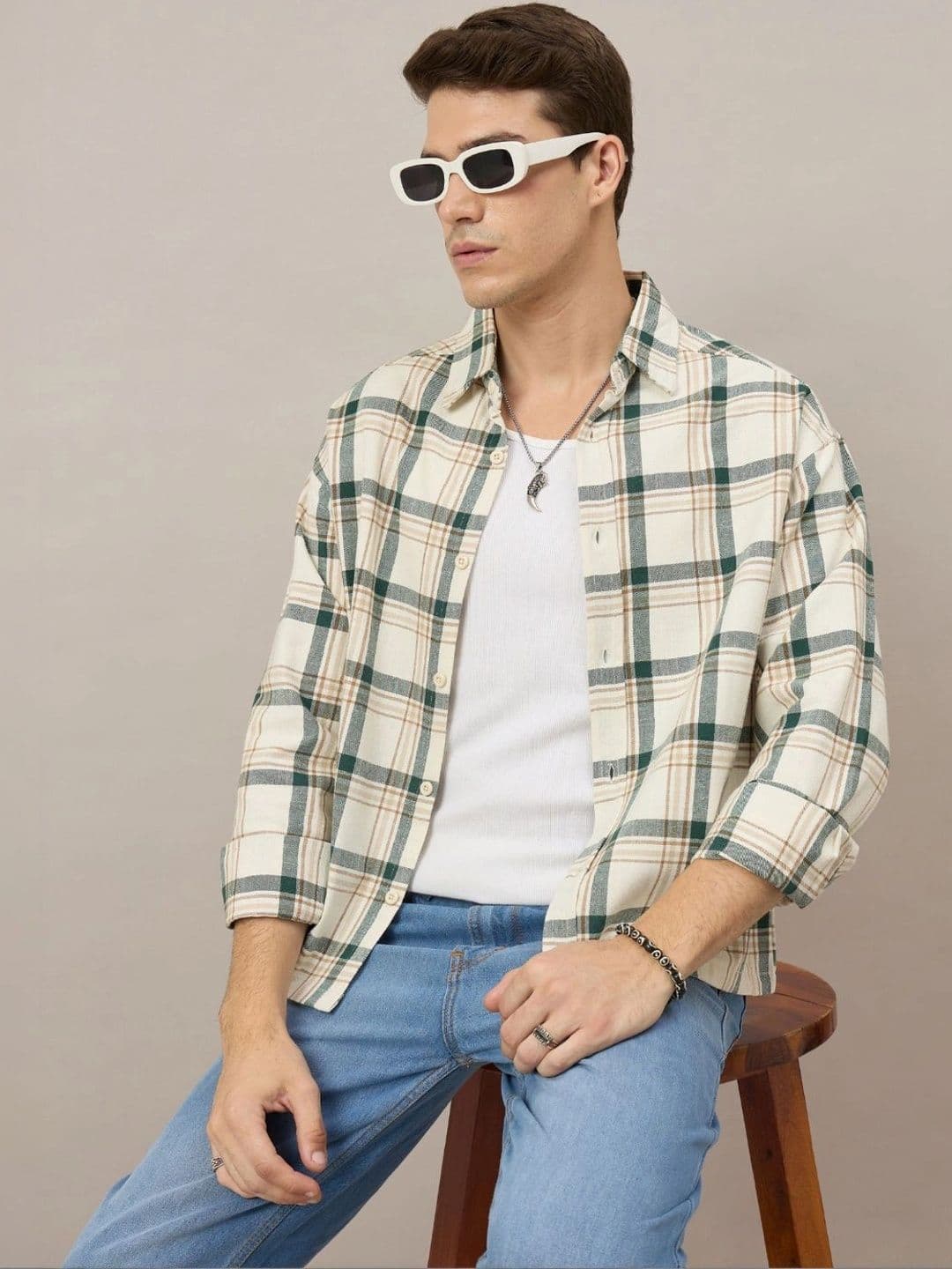 CHIMPAAANZEE Men Boxy Checked Casual Shirt - view 1