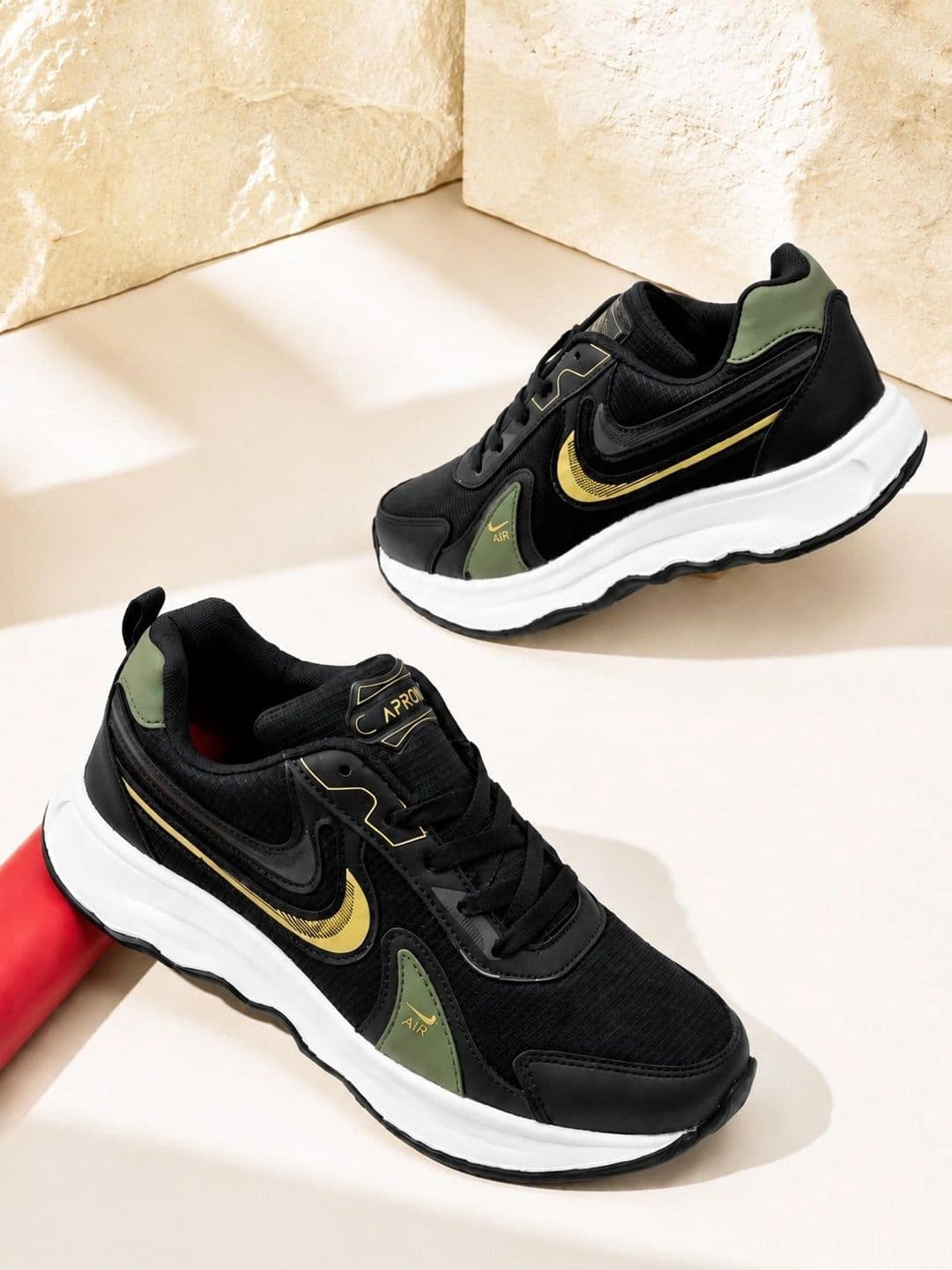 APRON Men Lace-Ups Running Shoes - view 1