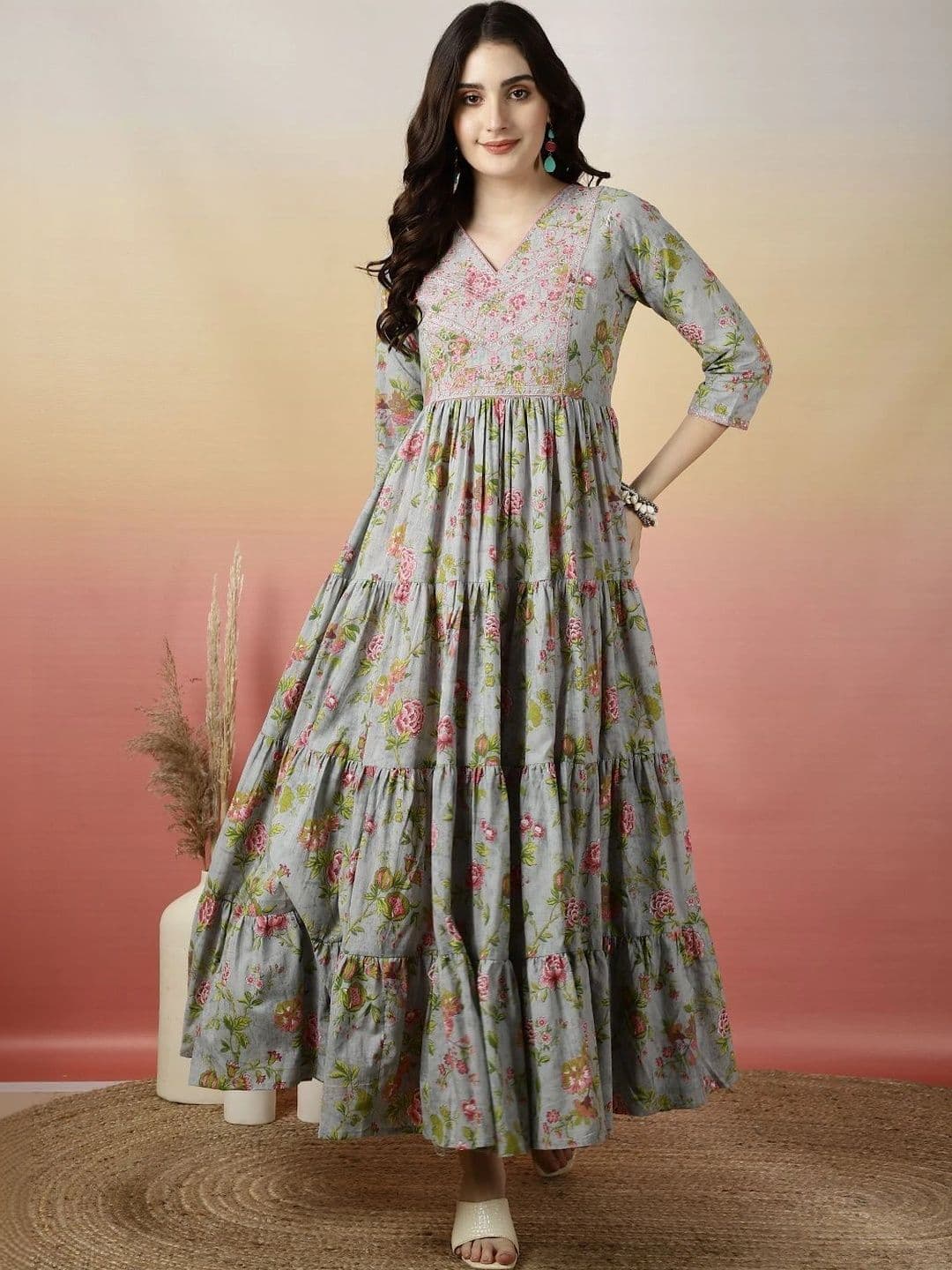 Sangria Women Floral Printed Thread Work Floral Anarkali Kurta - view 1