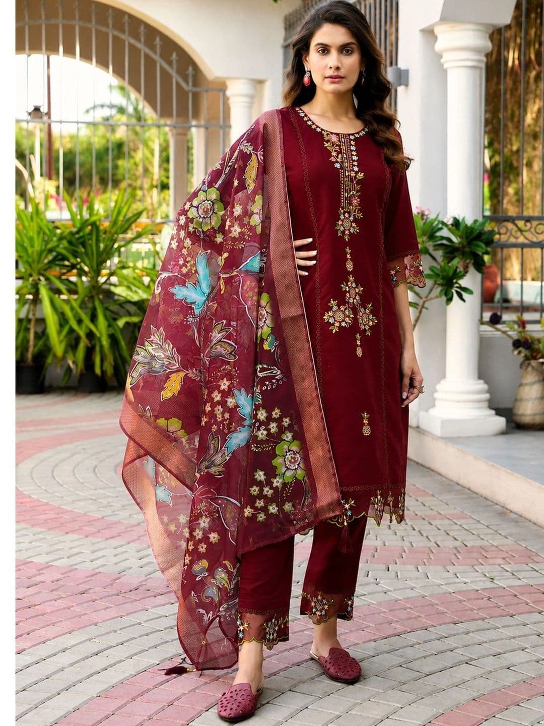 PAUSE Women Ethnic Motifs Regular Thread Work Pure Silk Kurta & Trousers With Dupatta - view 1