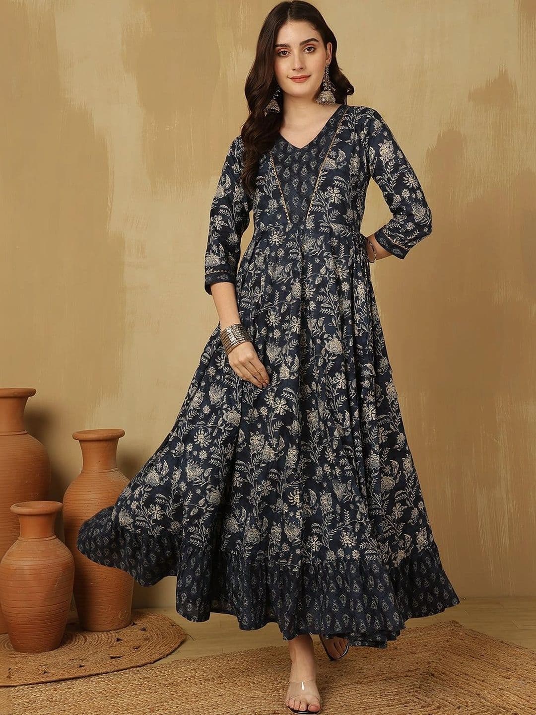Sangria Women Floral Printed Floral Anarkali Kurta - view 1