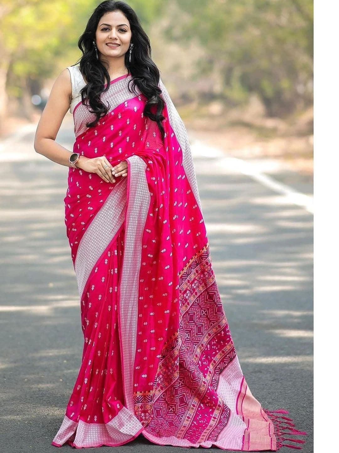 HERE&NOW Woven Design Zari Banarasi Saree - view 1