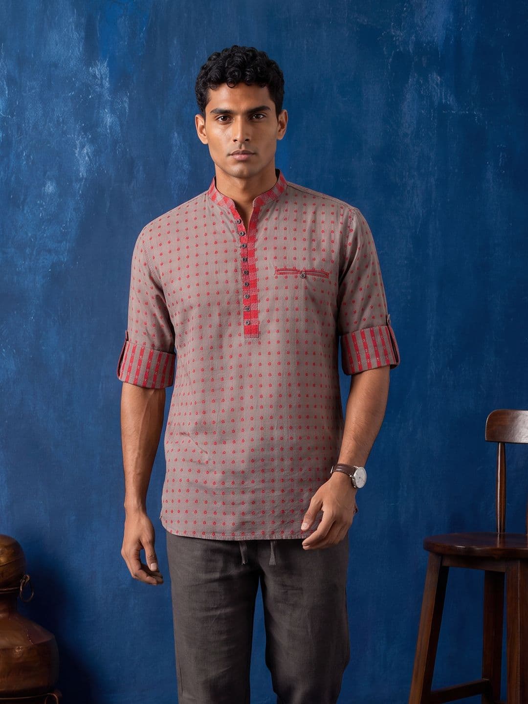 Taavi Woven Legacy Ethnic Motifs Woven Design Pure Cotton Straight Kurta - view 1