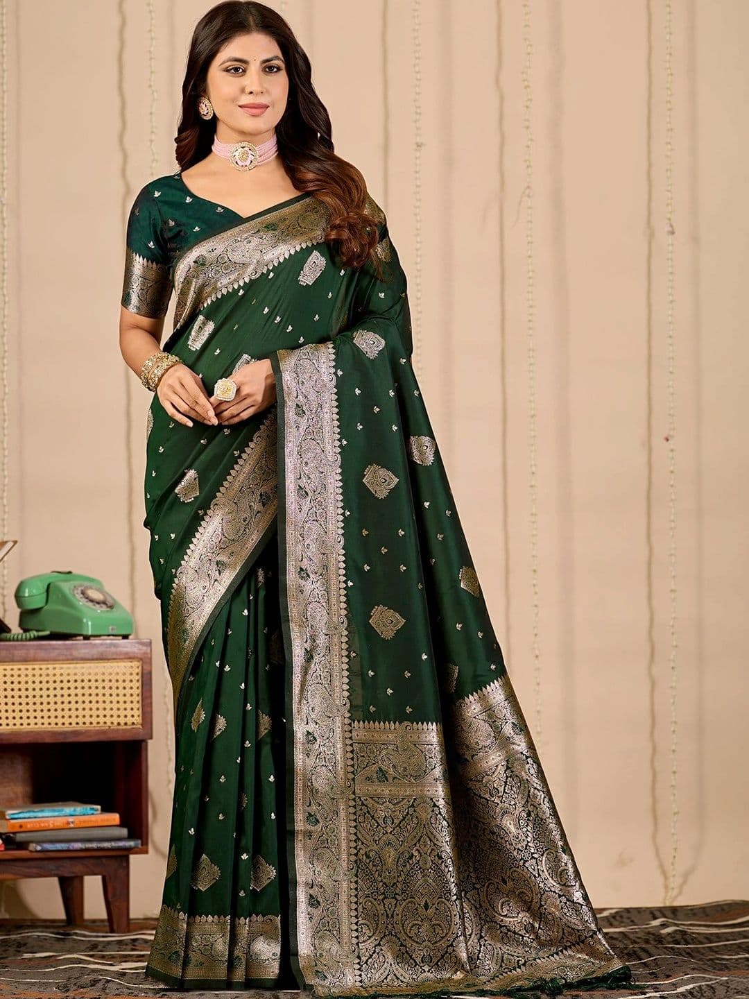 FABRINO Woven Design Zari Banarasi Saree - view 1
