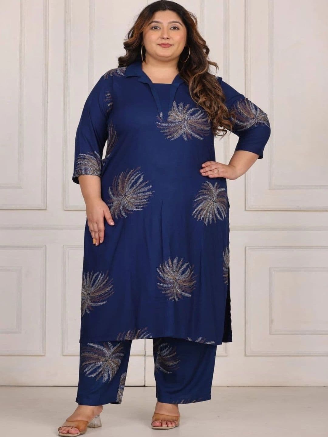 Sandhya's Plus Women Ethnic Motifs Printed Regular Kurta with Trousers - view 1