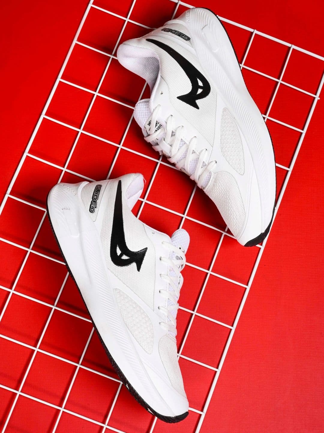CLD Men Mesh Running Shoes - view 1