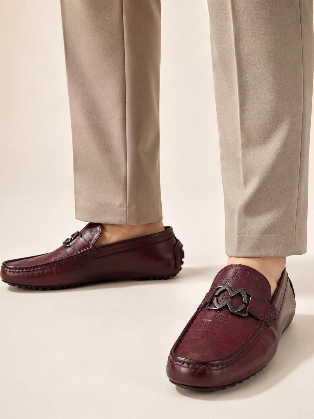 San Frissco Men Burgundy Coloured Textured Formal Loafers - view 1