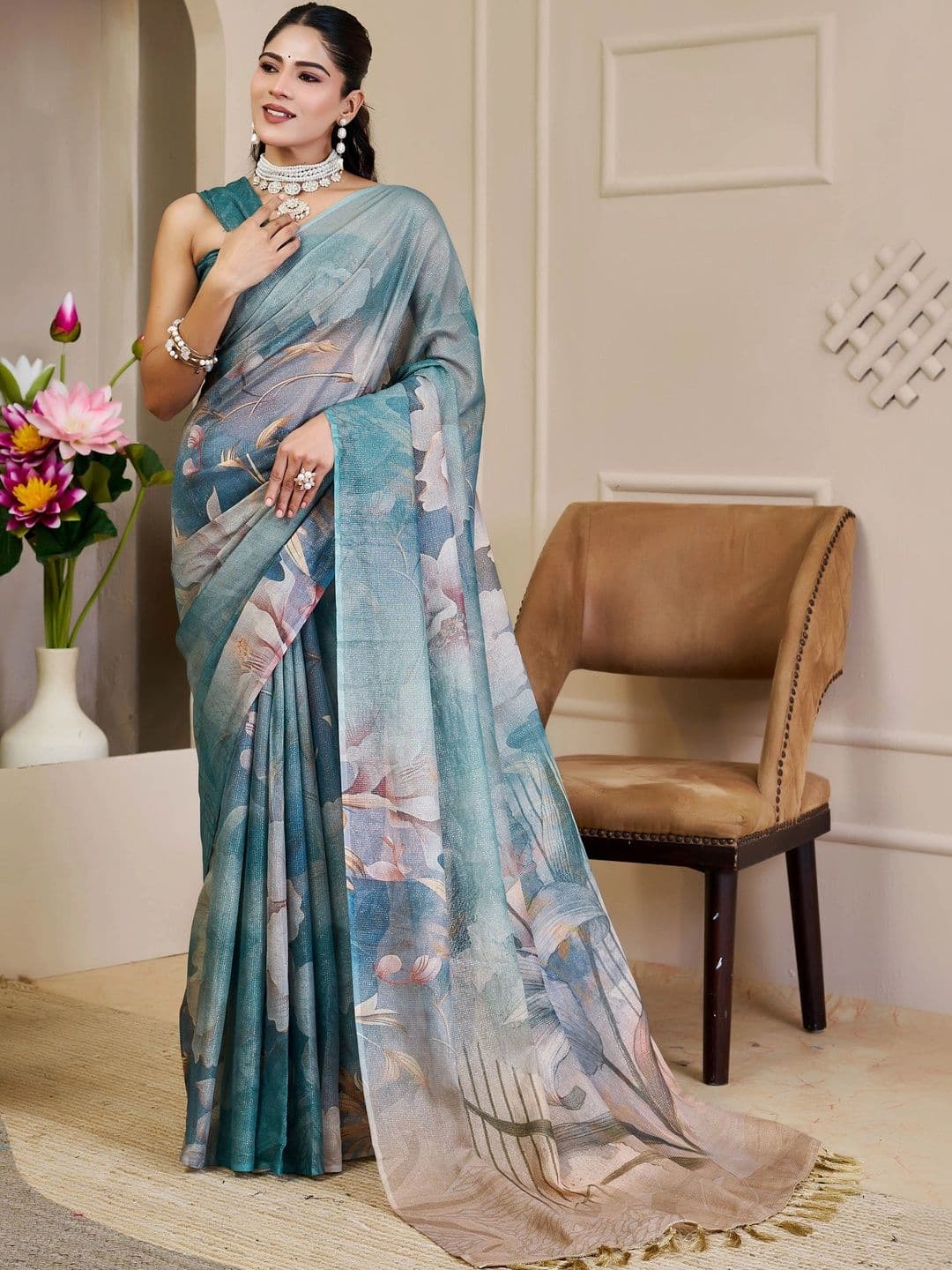 Maroosh Floral Silk Cotton Handloom Saree - view 1
