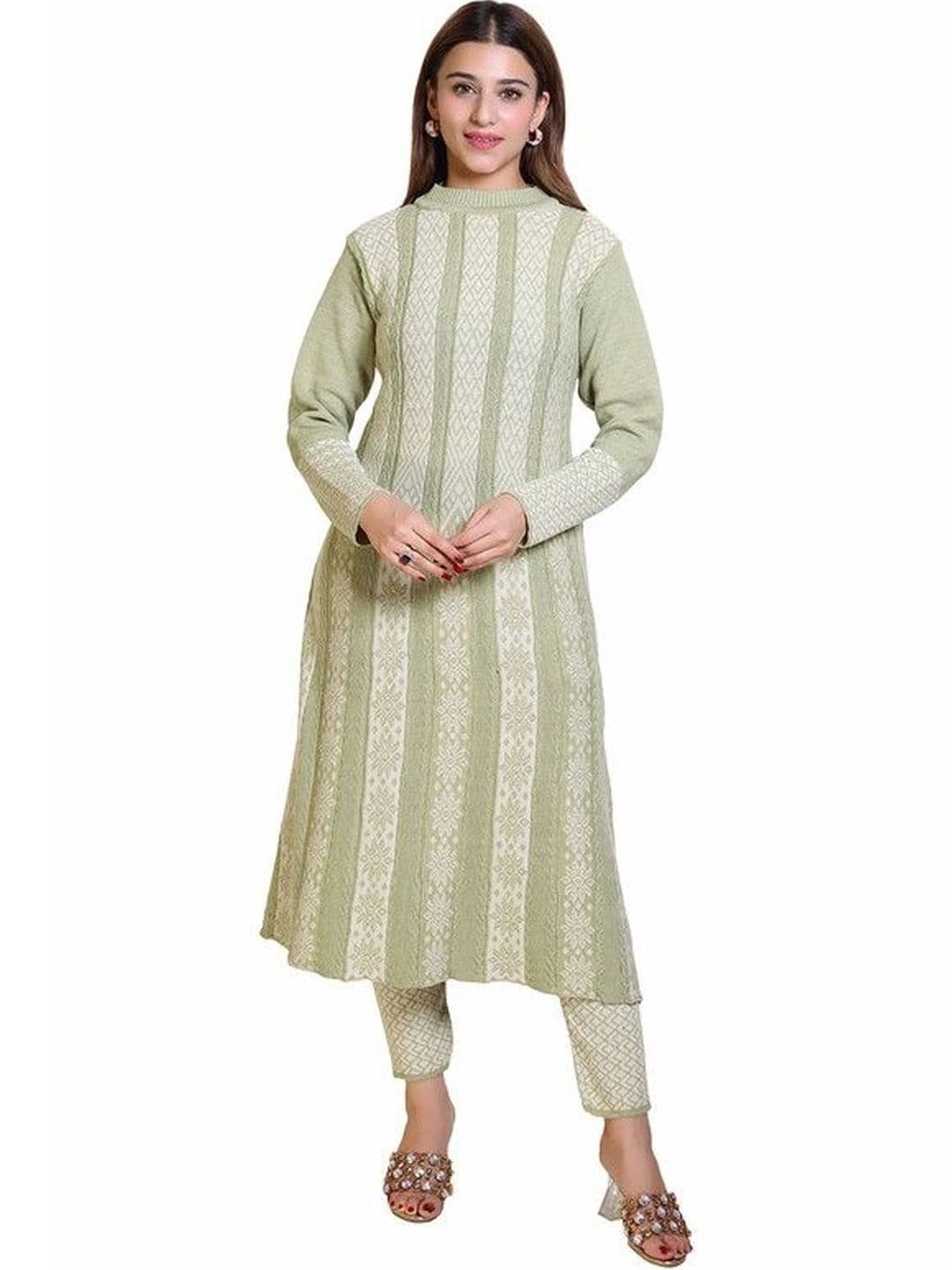 GRAND-LINE Women Ethnic Motifs Regular Kurta with Trousers - view 1