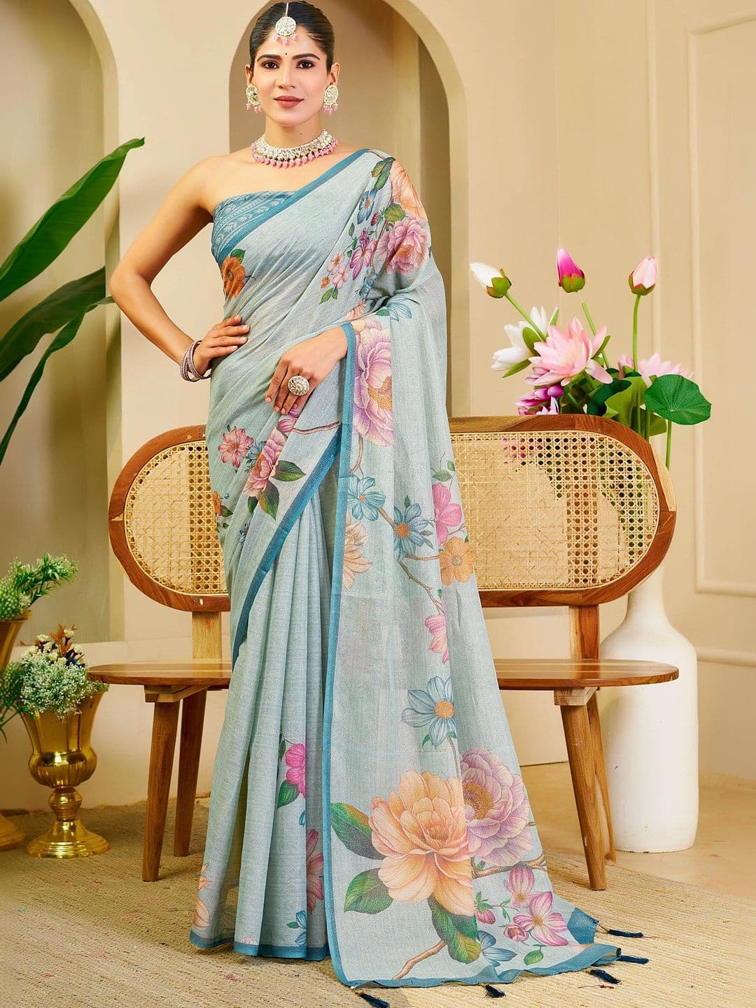 Maroosh Floral Silk Cotton Handloom Saree - view 1