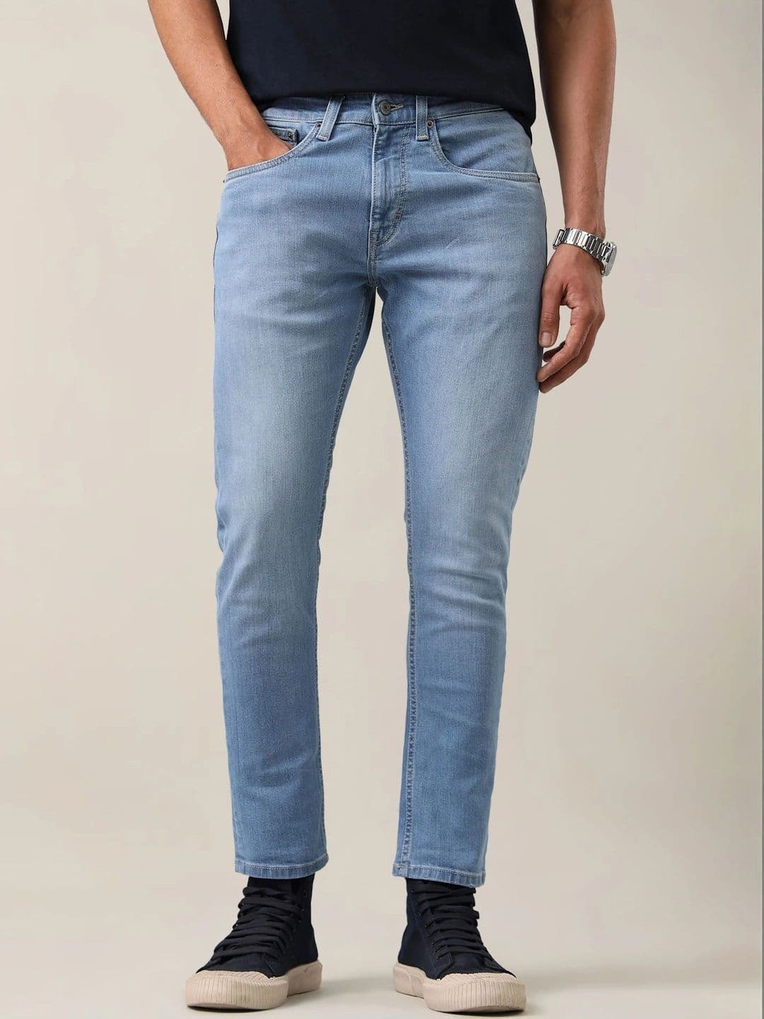 U.S. Polo Assn. Denim Co. Men Tapered Fit Mid-Rise Jeans - view 1