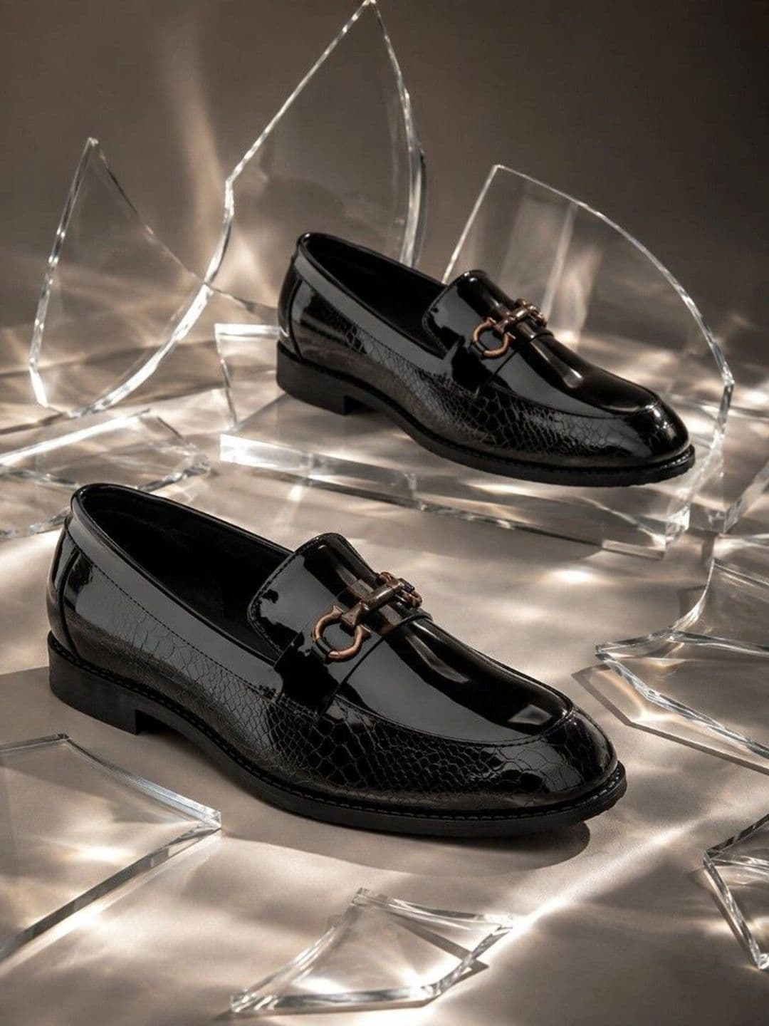 House of Pataudi Men Textured Loafers - view 1