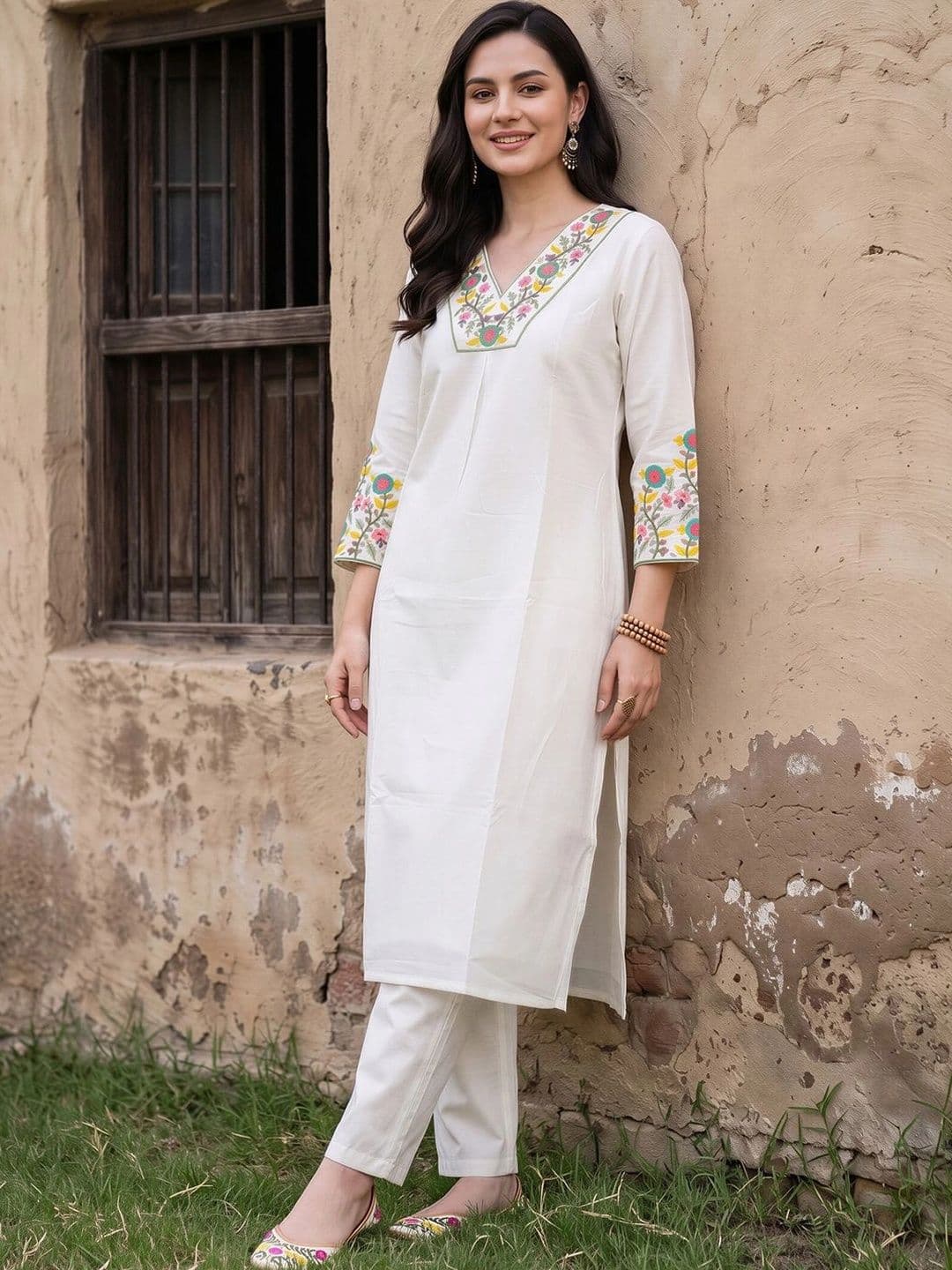 Indo Era Women Floral Embroidered Regular Thread Work Kurta with Trousers - view 1