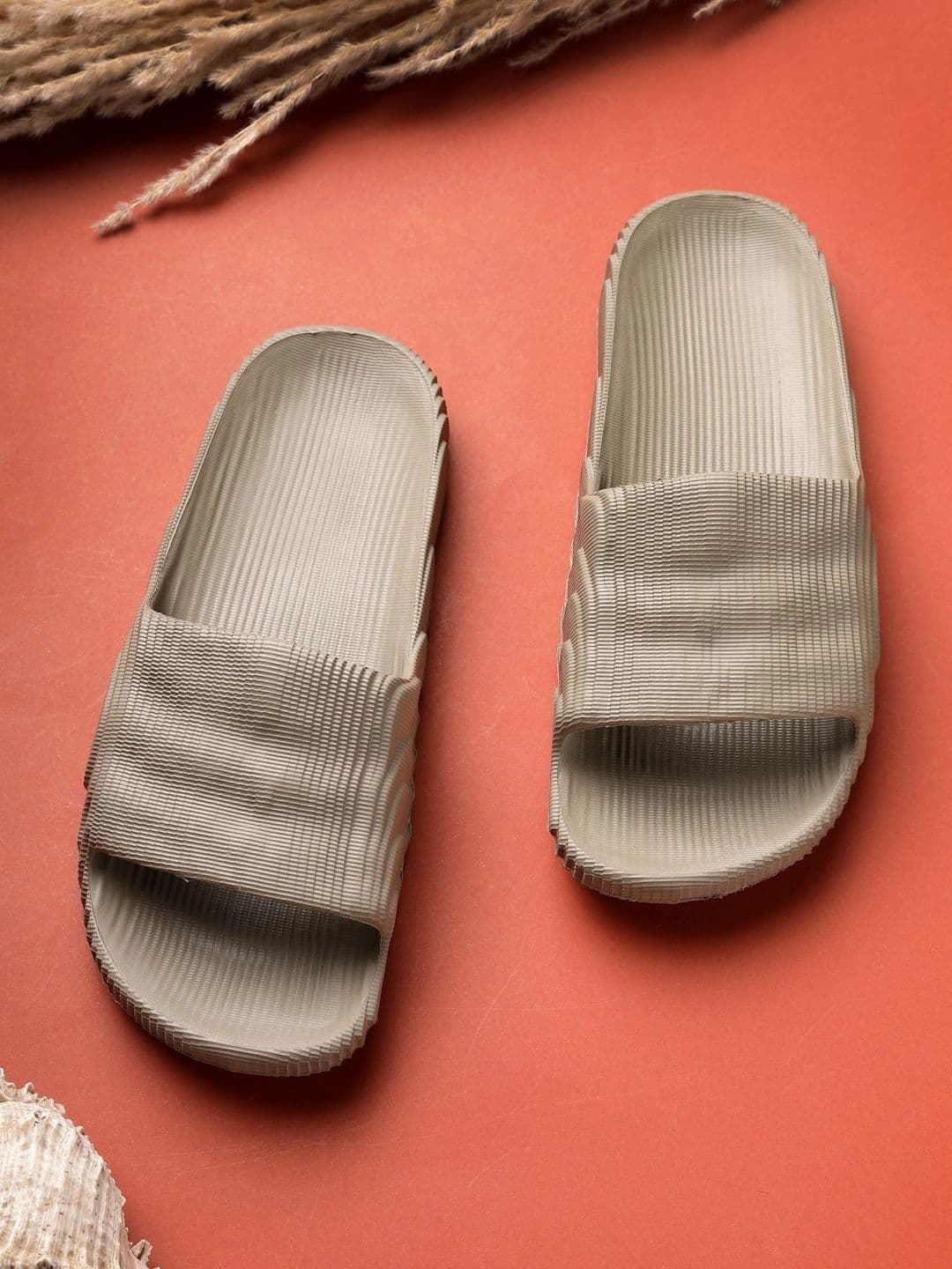 Dewk Berries Men Comfort Sandals - view 1