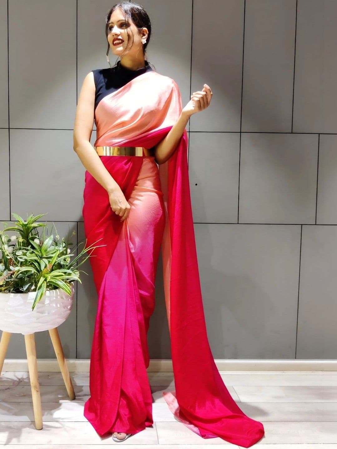 Sangria Ombre Poly Chiffon Belted Maheshwari Saree - view 1