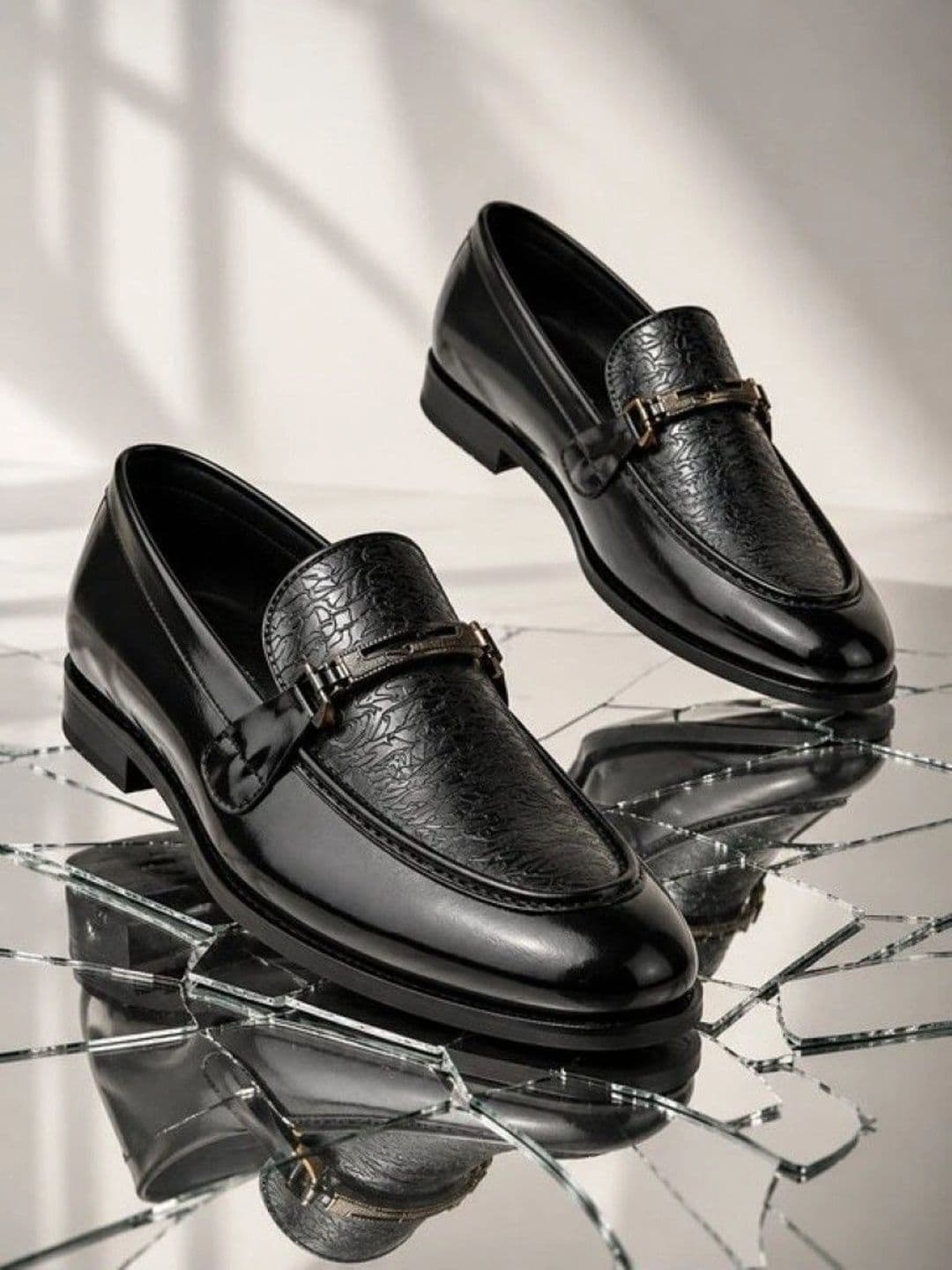 House of Pataudi Men Textured Black Bit Loafers - view 1