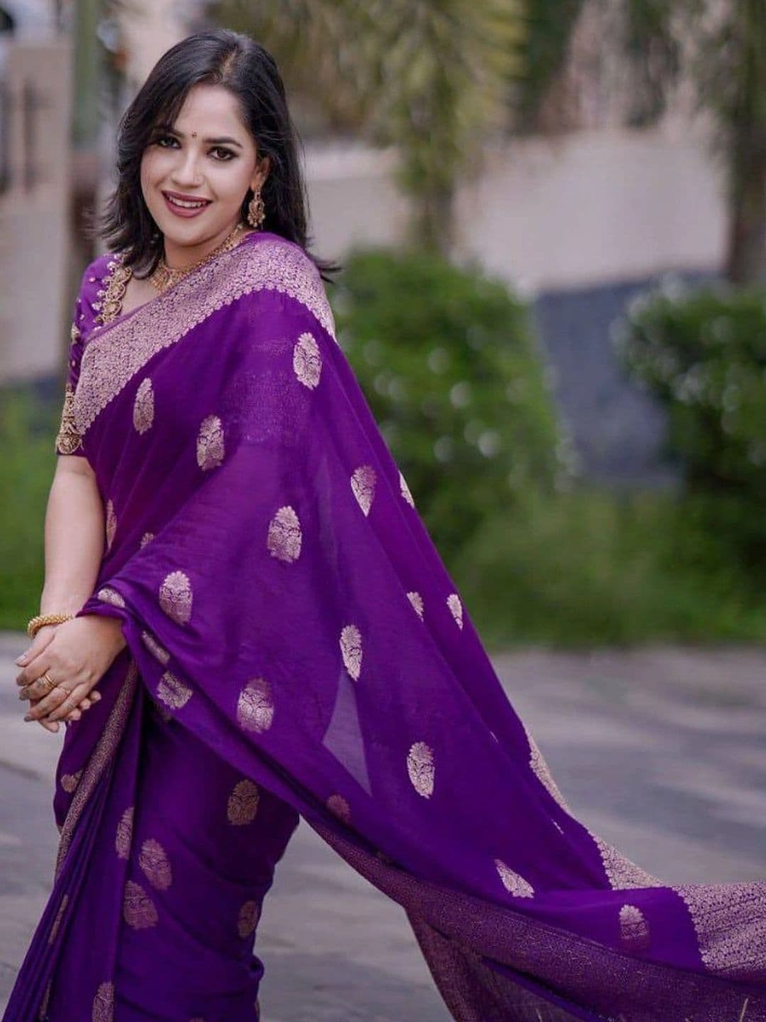 revika Woven Design Zari Art Silk Designer Kanjeevaram Saree - view 1