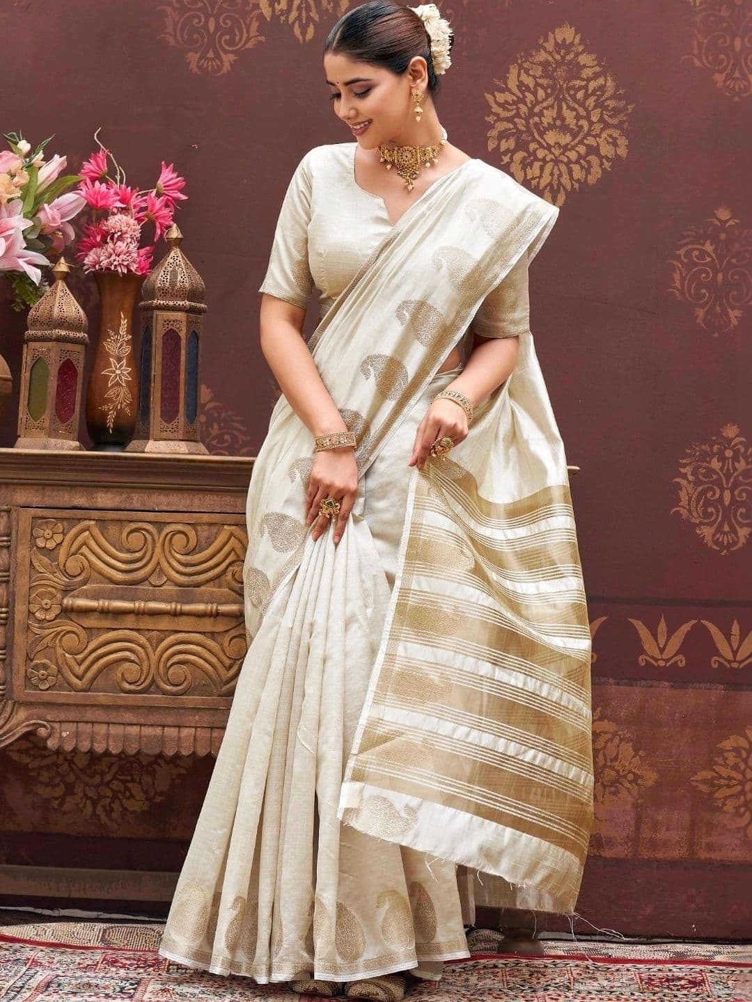 DHANLAXMI SAREES Woven Design Zari Art Silk Fusion Tussar Saree - view 1