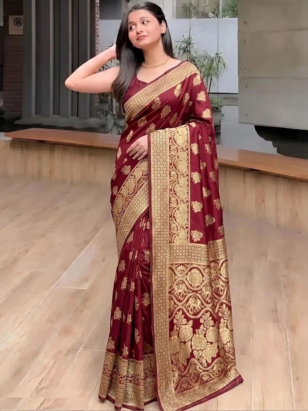 Leafsy Zari Art Silk Banarasi Saree - view 1
