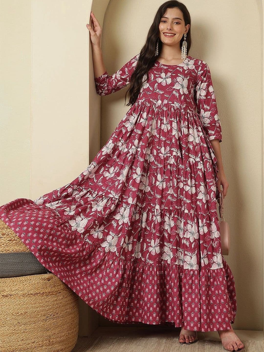 Sangria Women Floral Printed Floral Anarkali Kurta - view 1