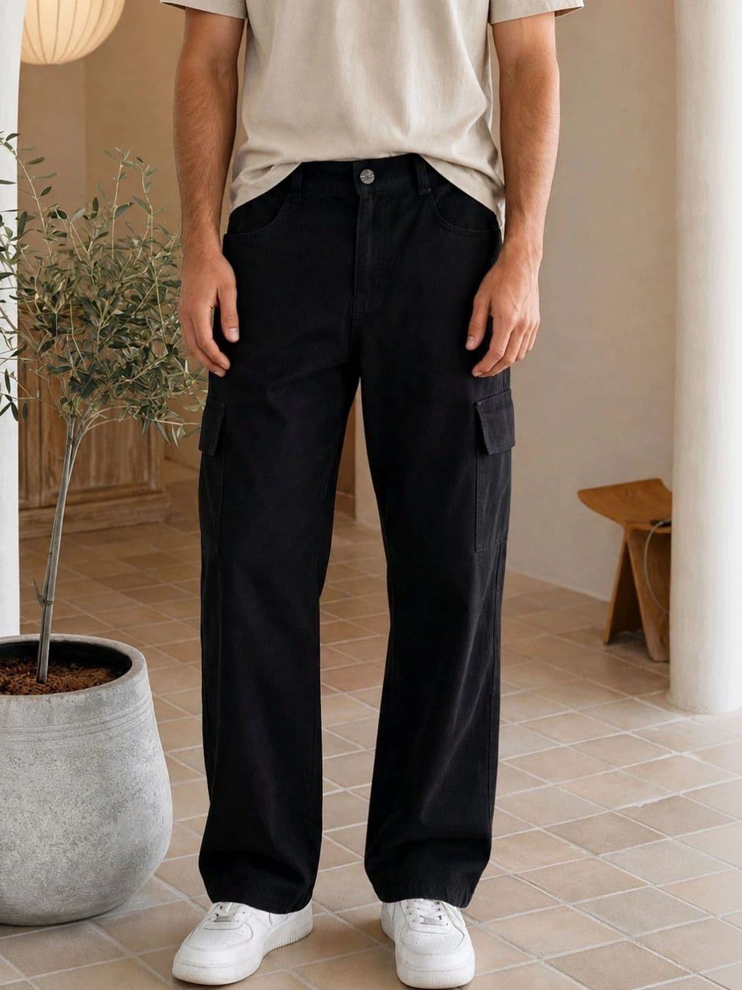 Metronaut Men Classic Relaxed Fit Mid-Rise Stretchable Jeans - view 1