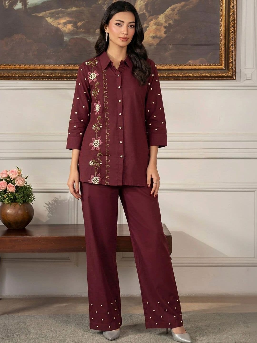 Meena Bazaar Women Floral Embroidered Regular Thread Work Kurta with Palazzos - view 1
