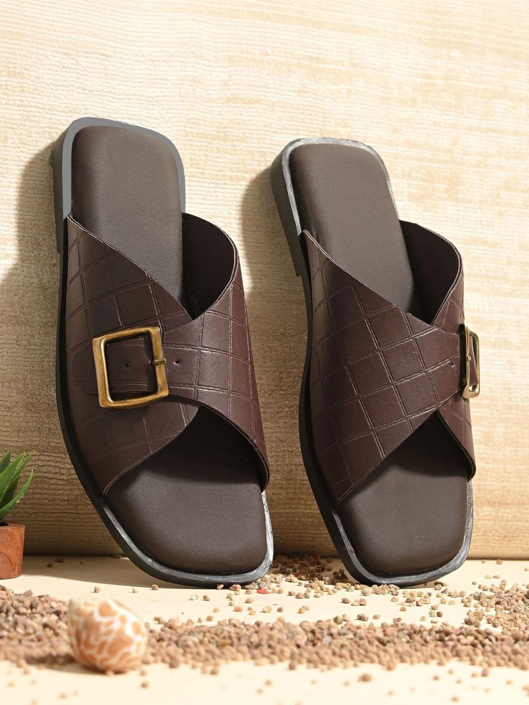 Mast & Harbour Men Shoe-Style Sandals - view 1