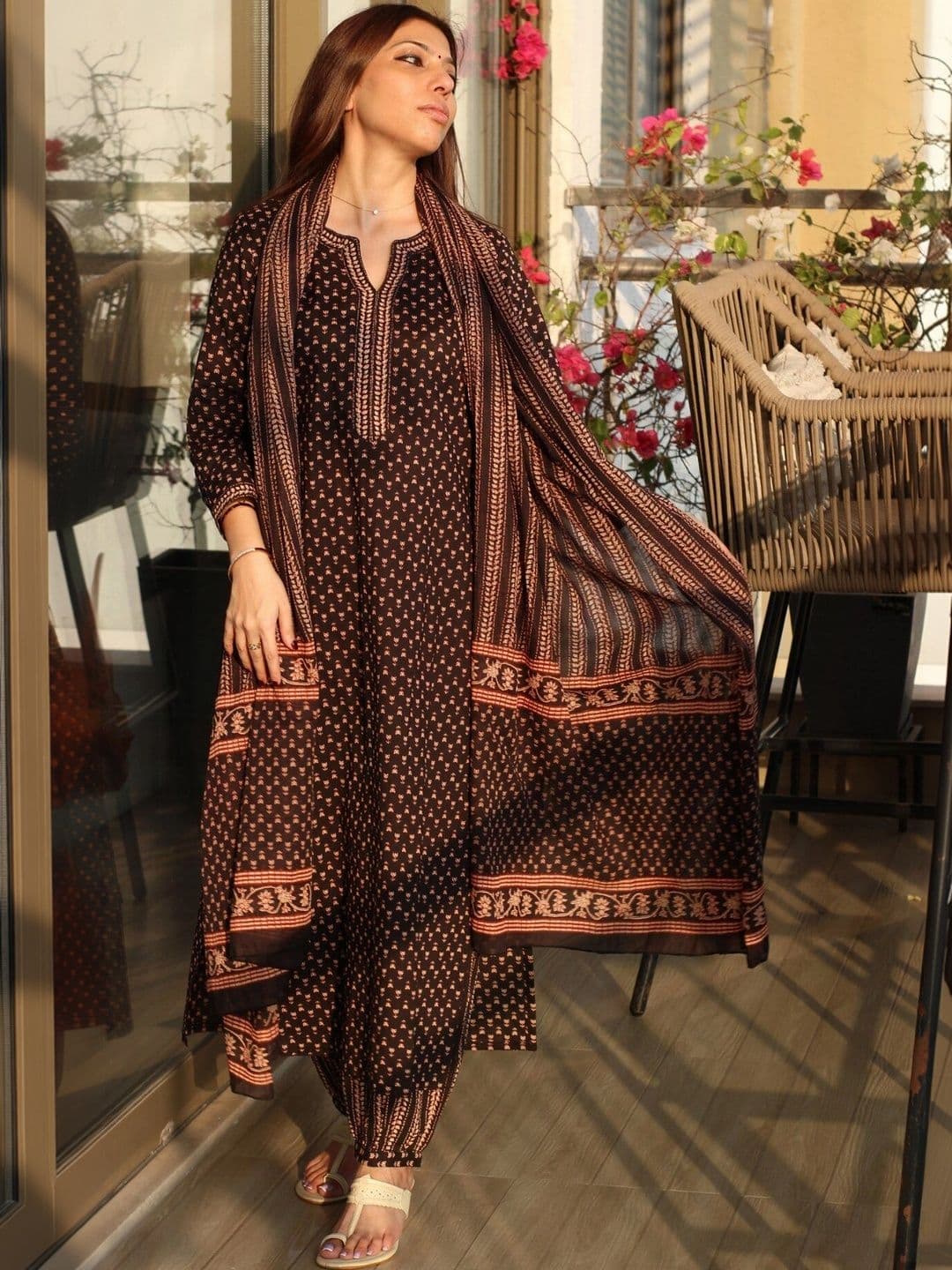 SURUKH Women Ethnic Motifs Printed Regular Pure Cotton Kurta with Pyjamas & With Dupatta - view 1