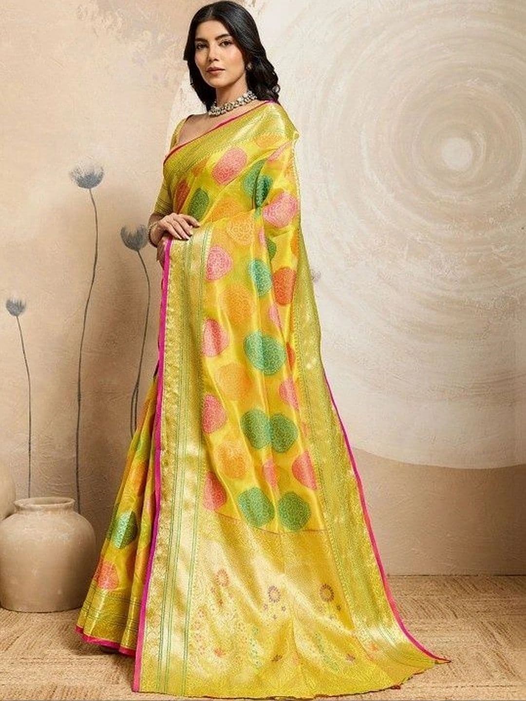 Cloth collective Woven Design Zari Art Silk Banarasi Saree - view 1