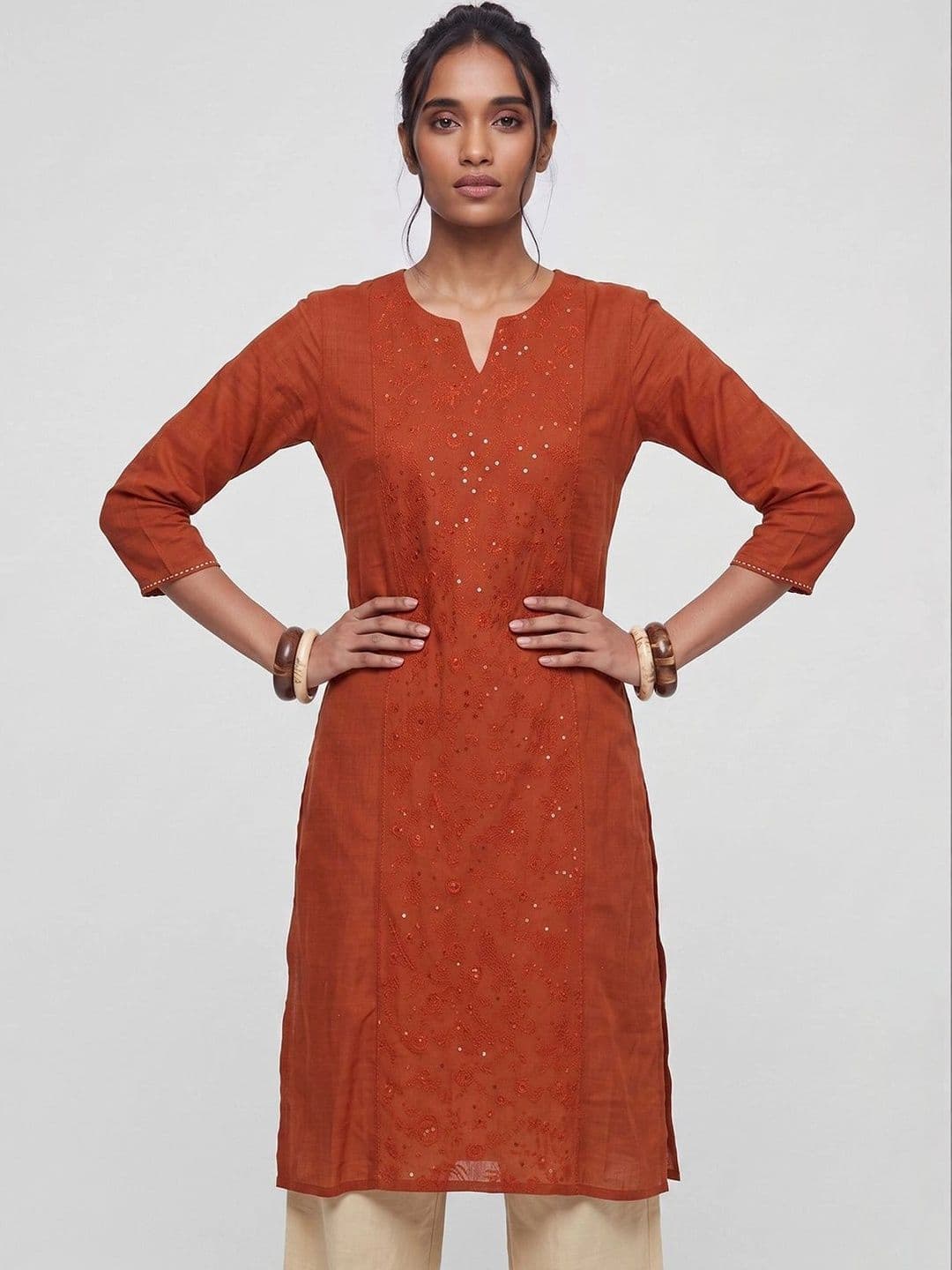 max Women Embroidered Sequinned Kurta - view 1