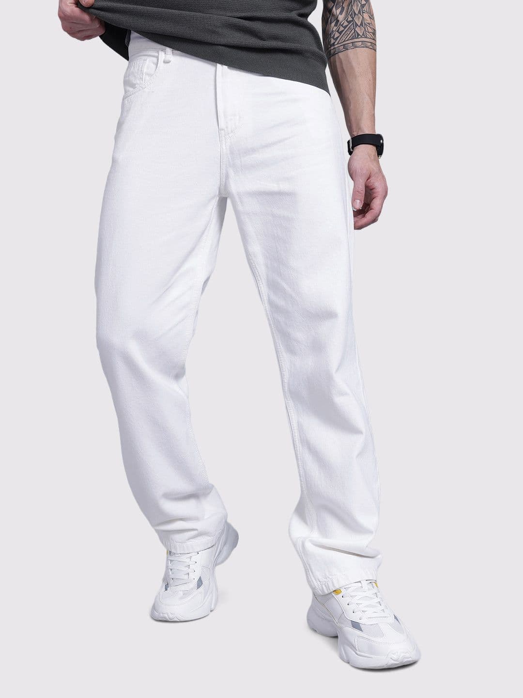The Roadster Life Co. Men Straight Fit Jeans - view 1
