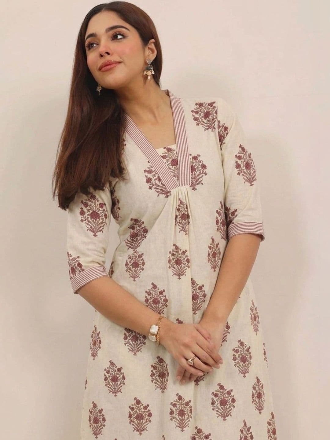 PURSHOTTAM WALA Women Floral Printed Indie Prints Kurta - view 1