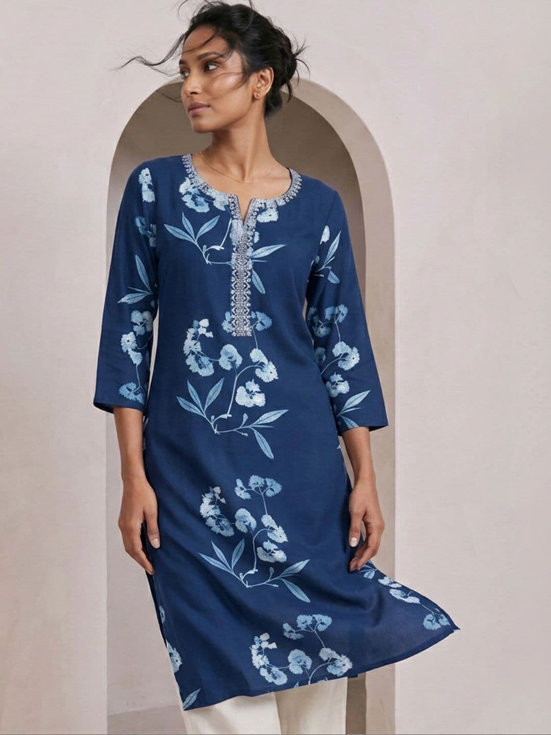 Melange by Lifestyle Women Floral Printed Thread Work Floral Kurta - view 1