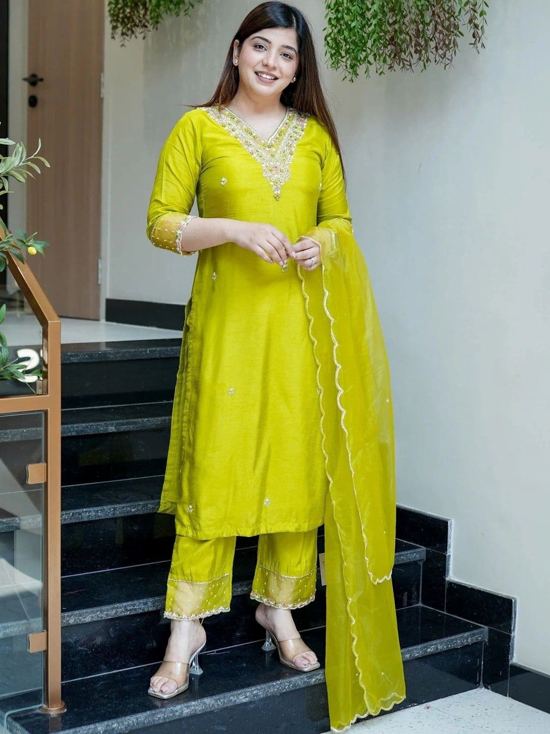 HERE&NOW Women Ethnic Motifs Embroidered Regular Thread Work Kurta with Palazzos & With Dupatta - view 1