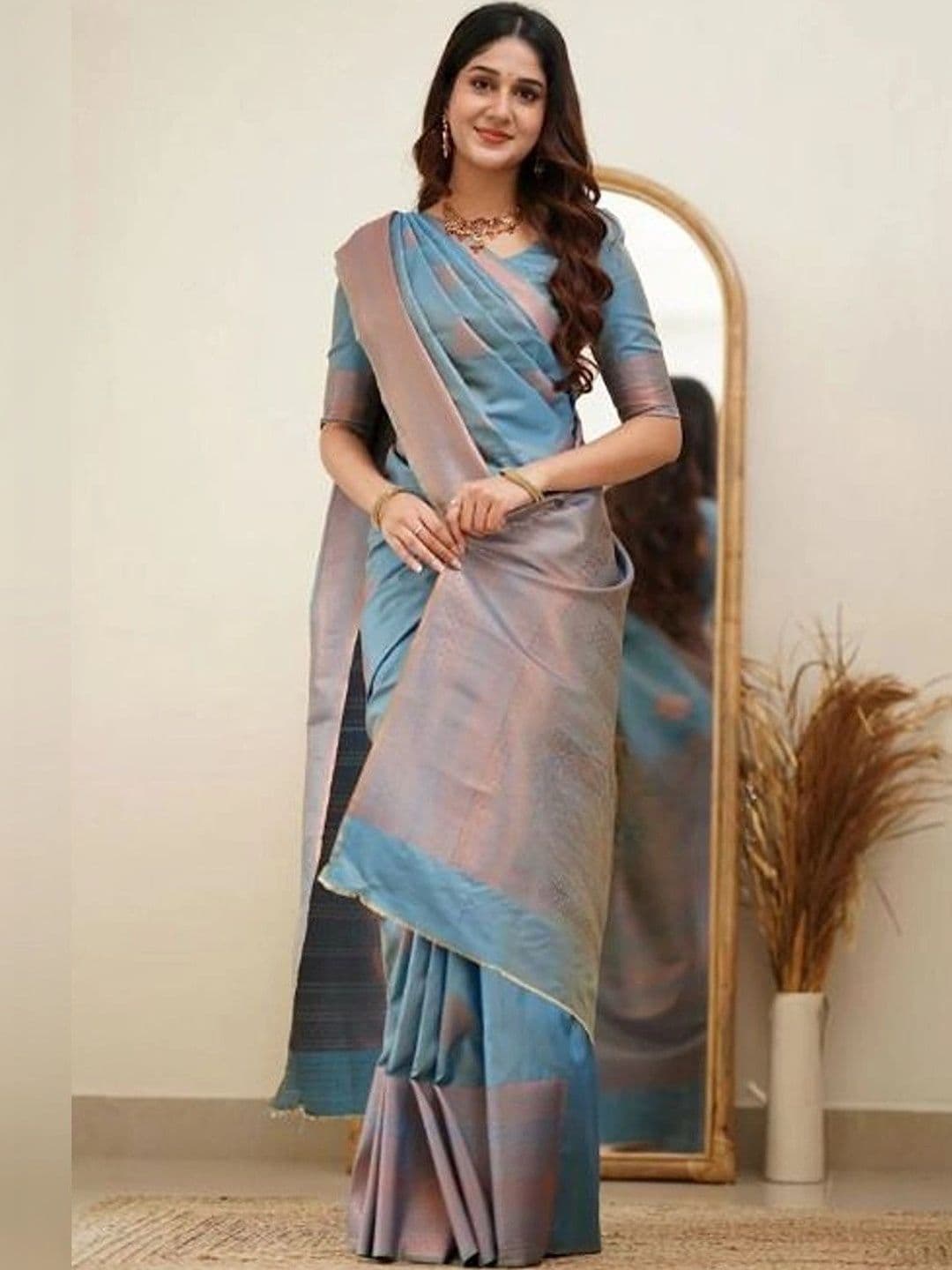Glorisa Woven Design Zari Silk Blend Designer Dharmavaram Saree - view 1