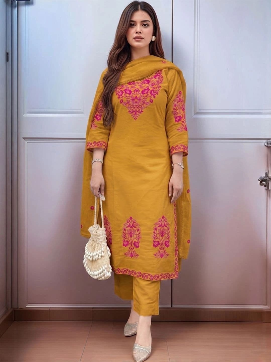 Aaghnya Women Ethnic Motifs Embroidered Regular Thread Work Kurta with Trousers & With Dupatta - view 1