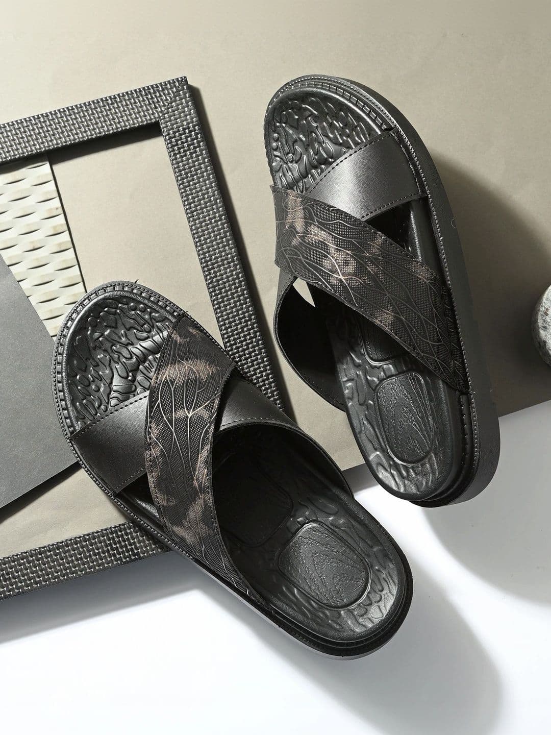 Mast & Harbour Men Comfort Sandals - view 1