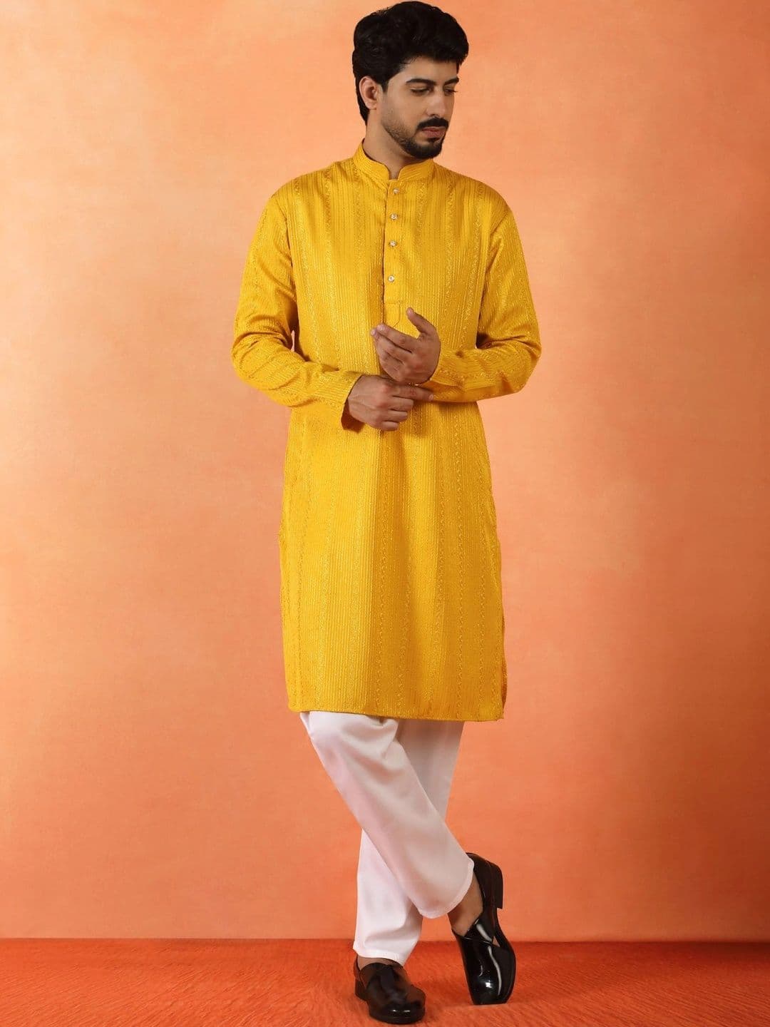 KRAFT INDIA Men Kurta - view 1