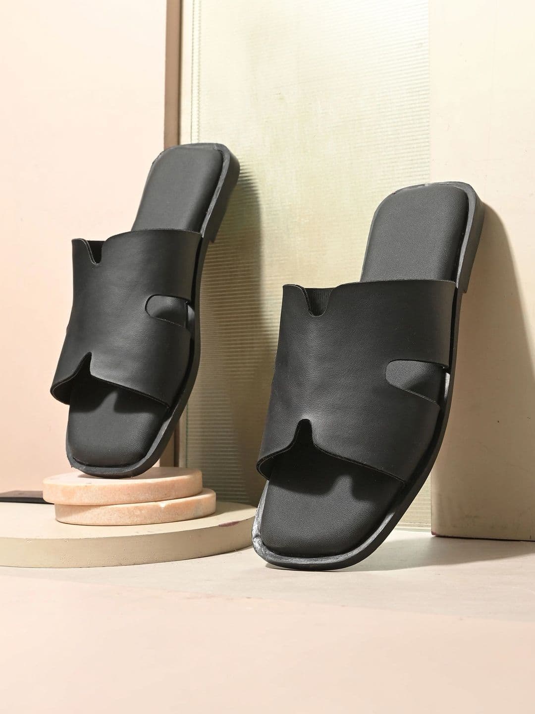 Roadster Men Shoe-Style Sandals - view 1