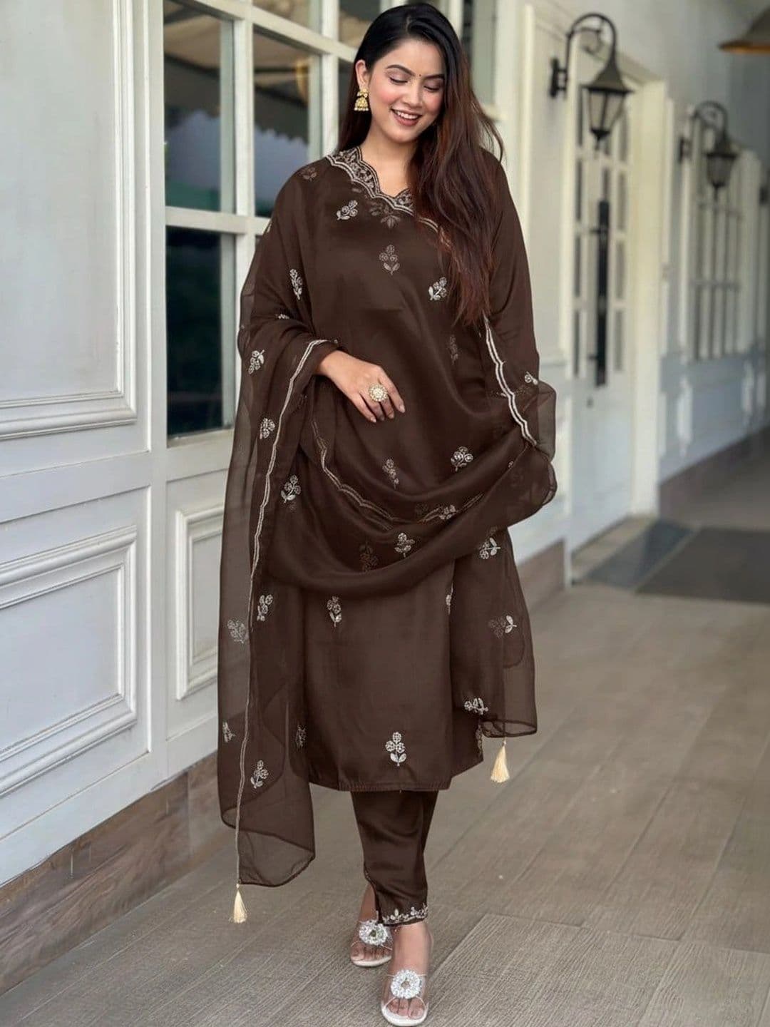 FIC FUSION CULTURE Women Ethnic Motifs Embroidered Regular Thread Work Kurta with Trousers & With Dupatta - view 1
