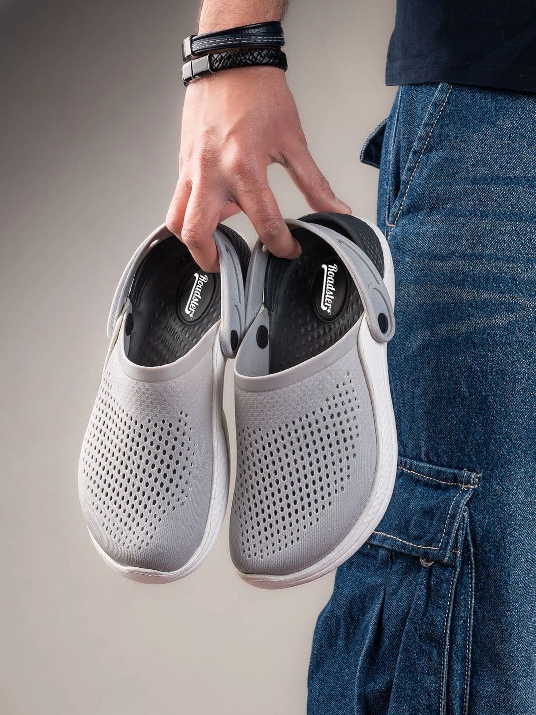 Roadster Men Clogs - view 1